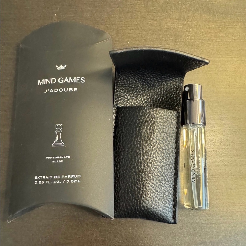 Mind Games J'adoube Pomegranate Suede Travel Spray 7.5 ml NIB